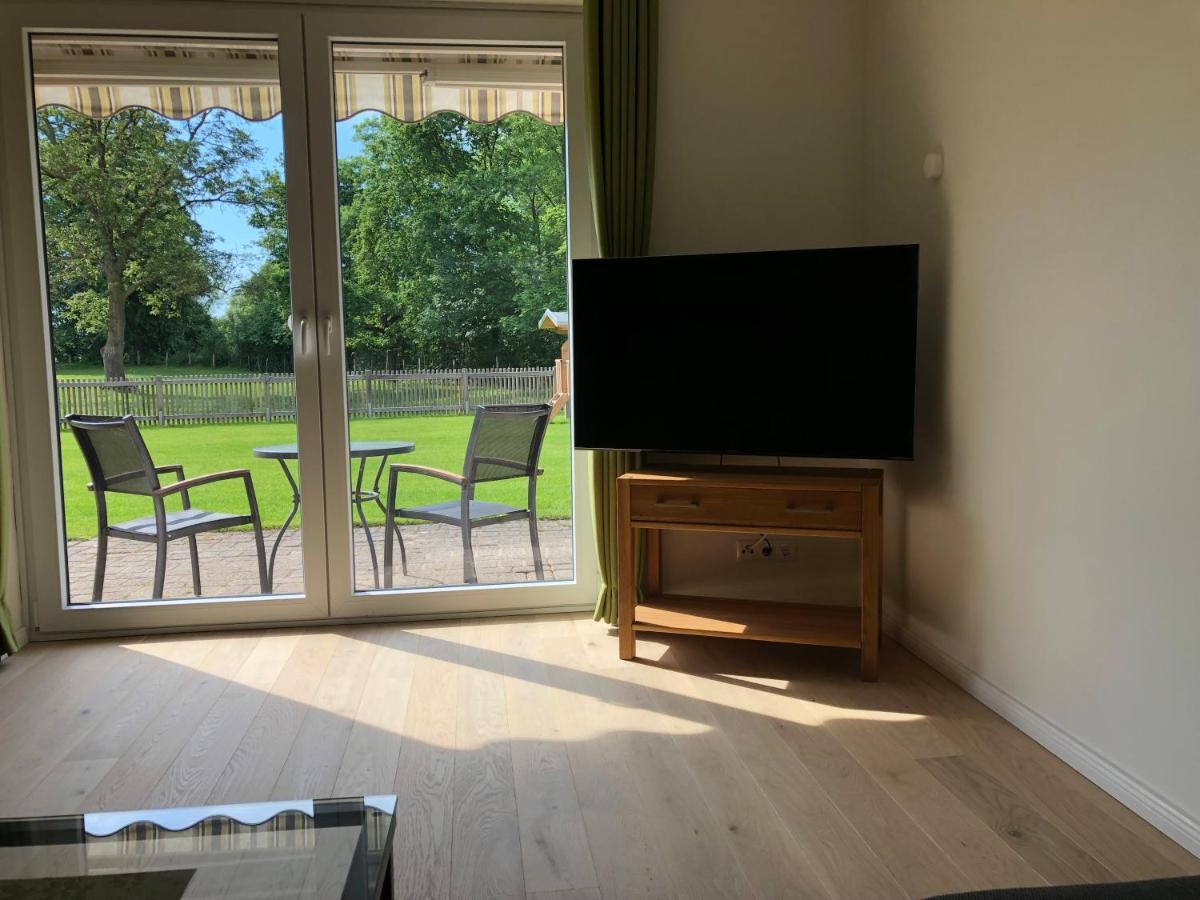 Modernes Apartment In Ruhiger Lage, 70Qm, 4 Personen Brietlingen Exterior foto